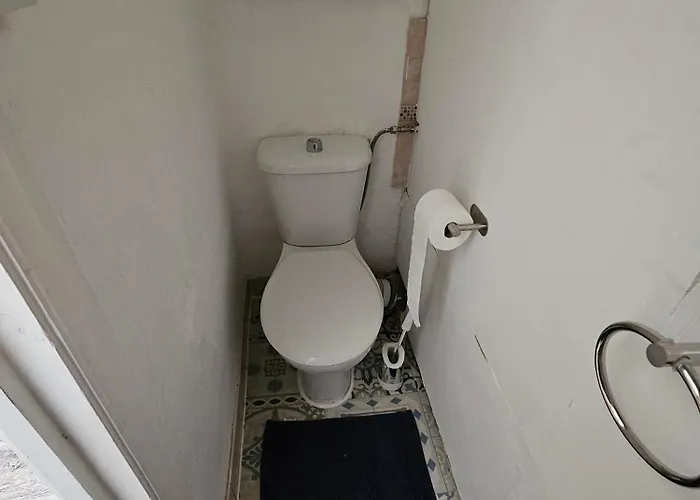 Centre - Easy Transport Links Bristol